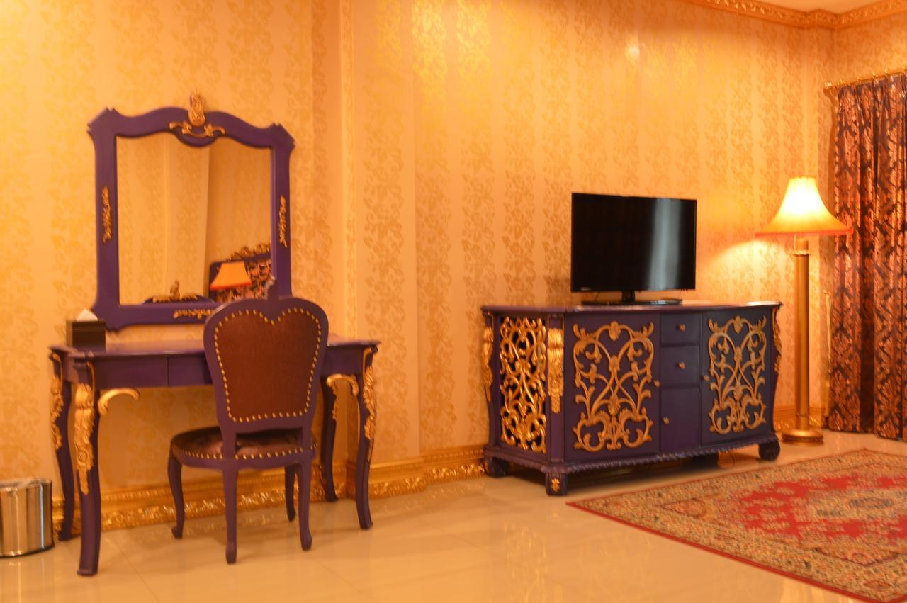 The M Bokeo Hotel Huay Xai Phòng bức ảnh
